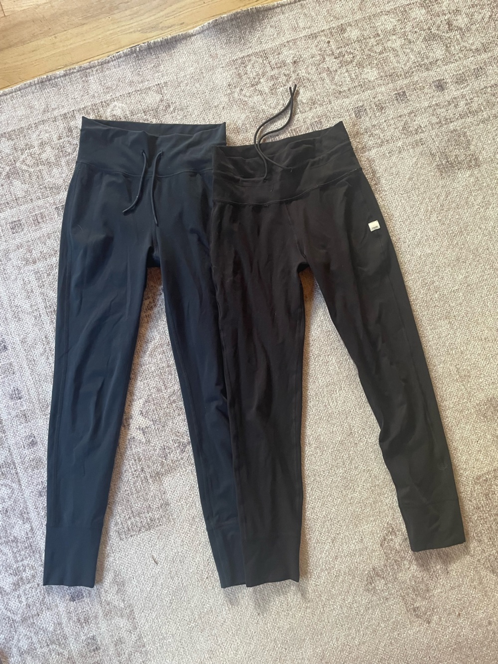 Vuori Daily leggings